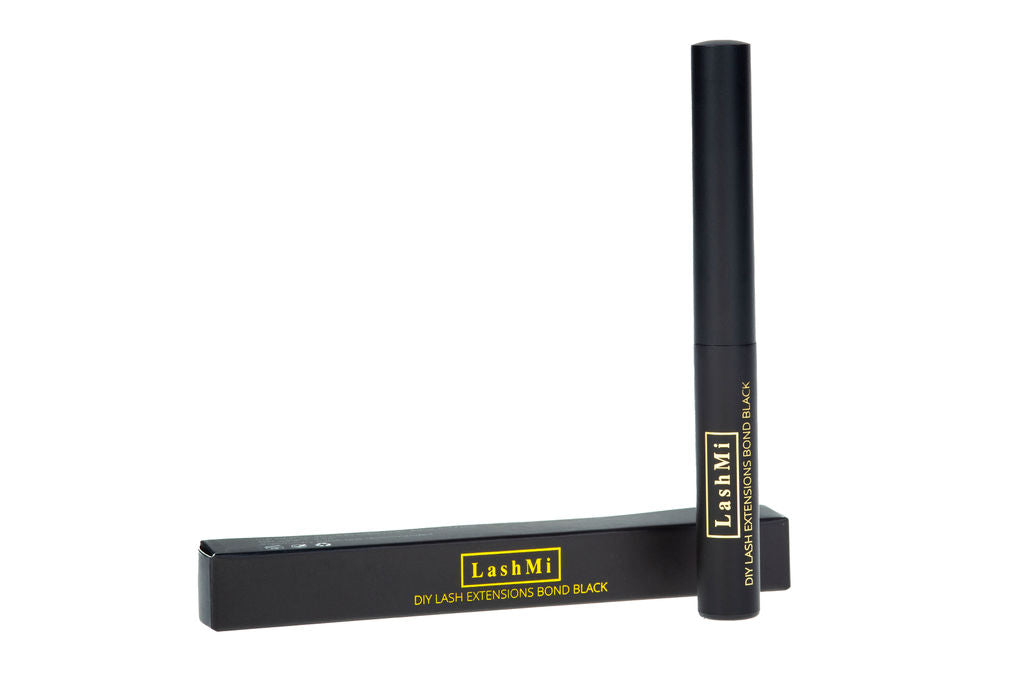 DIY Lash Extensions Bond in Black