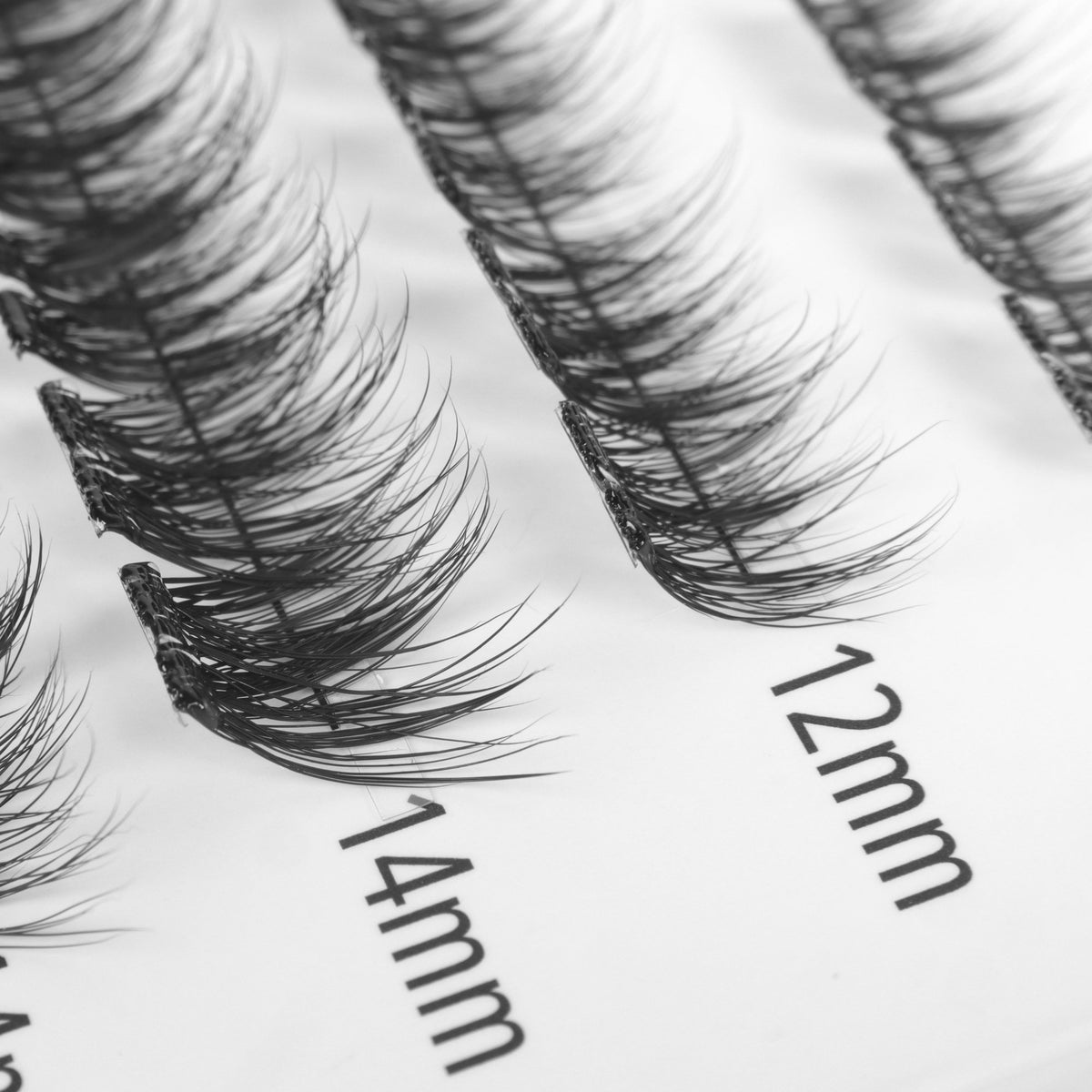 Ready & Go Flawless – Pre-Glued DIY Lash Clusters