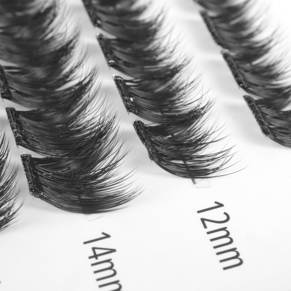 Ready & Go Goddess – Pre-Glued DIY Lash Clusters