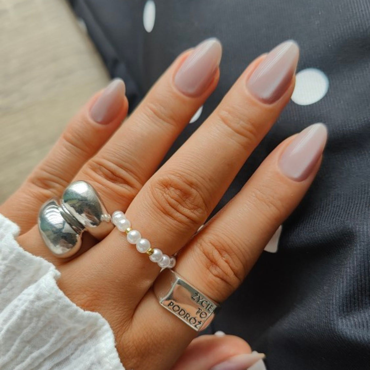 Cashmere - Press On Nails